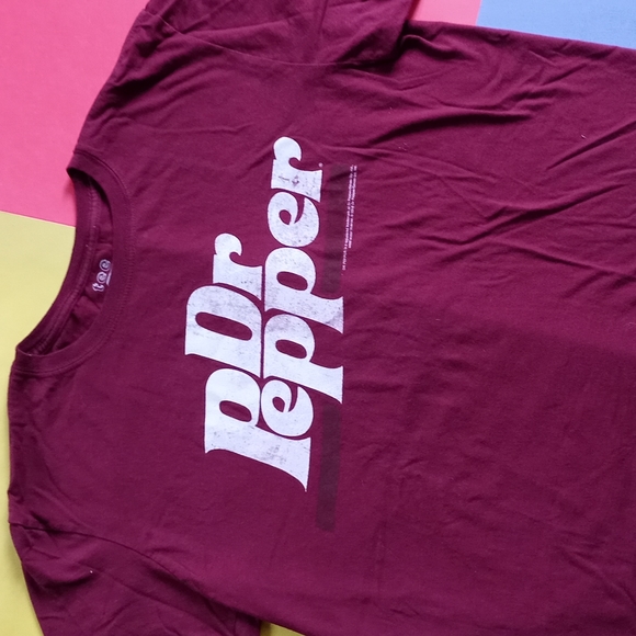Tee Luv Other - Modern Dr. Pepper Soda Graphic PROMO Shirt Large